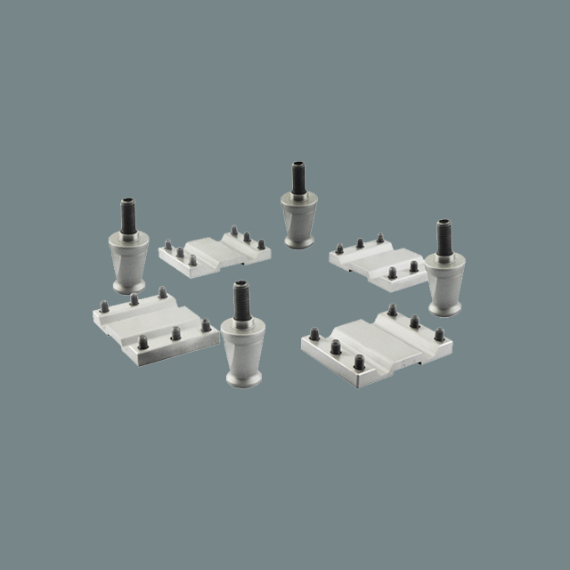 Phân đoạn trung tâm của UPC (U) và Chucks Spigots 3A-100046
