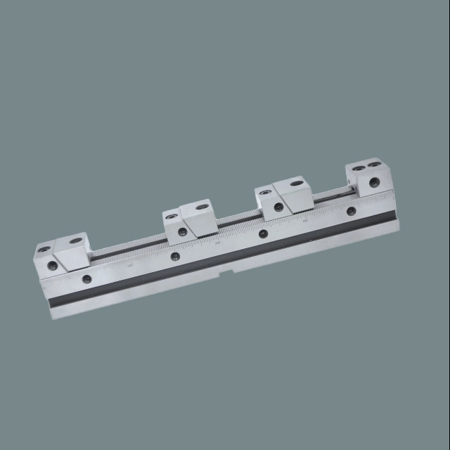 Multi-Station-Verbreiterung flacher Schrauer 3A-110301/3A-110302